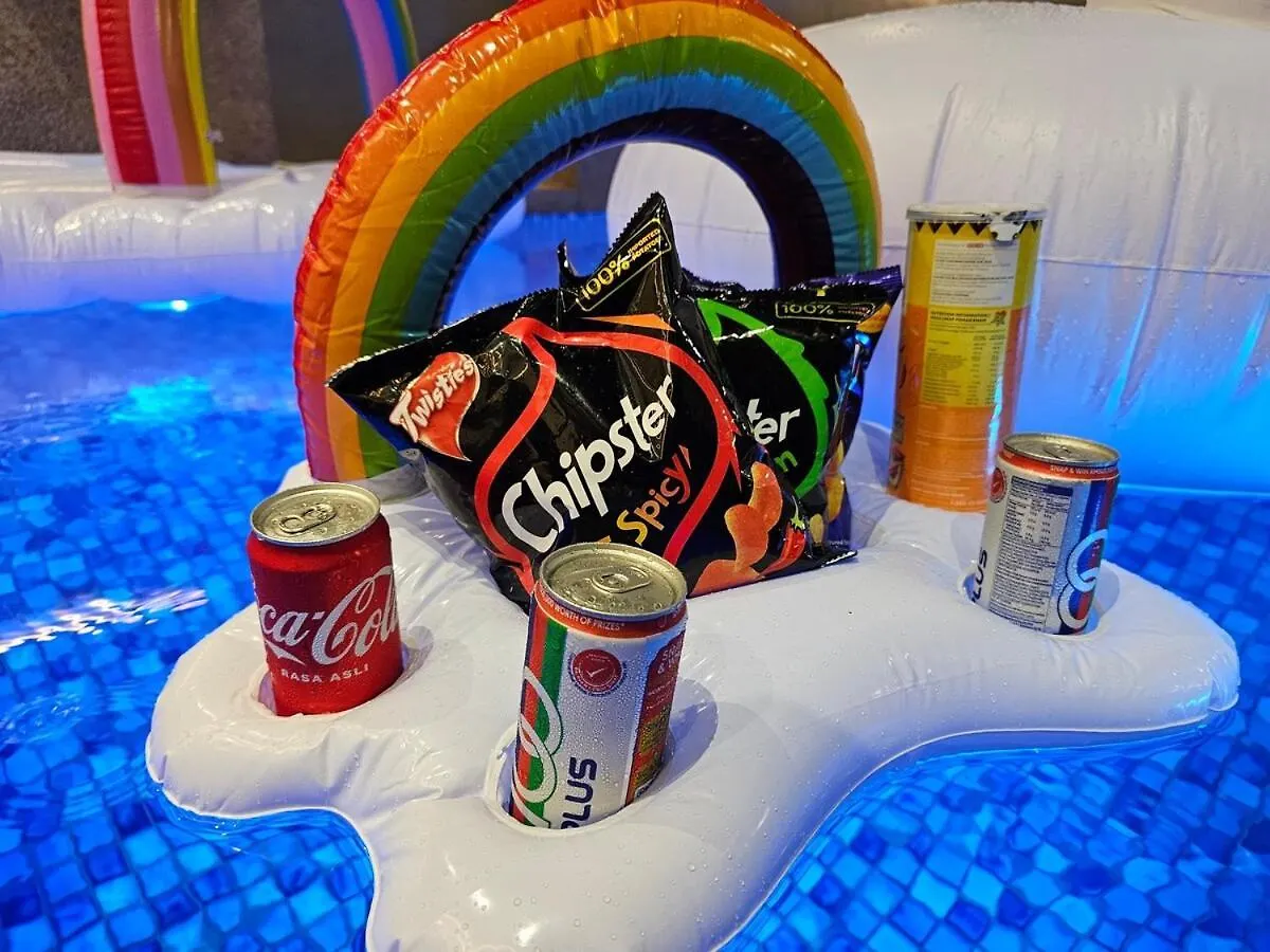 ג'והור בהרו Jpp L Luxury Private Ktv Theme Room Private Pool Switch Hot Boiler Bbq Mahjong Machine Sleeps 26 5Min To Austin וילה