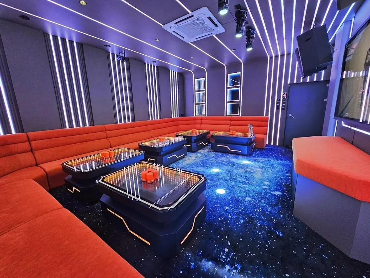 וילה ג'והור בהרו Jpp L Luxury Private Ktv Theme Room Private Pool Switch Hot Boiler Bbq Mahjong Machine Sleeps 26 5Min To Austin